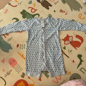 BNWOT - Wondercool with shorts